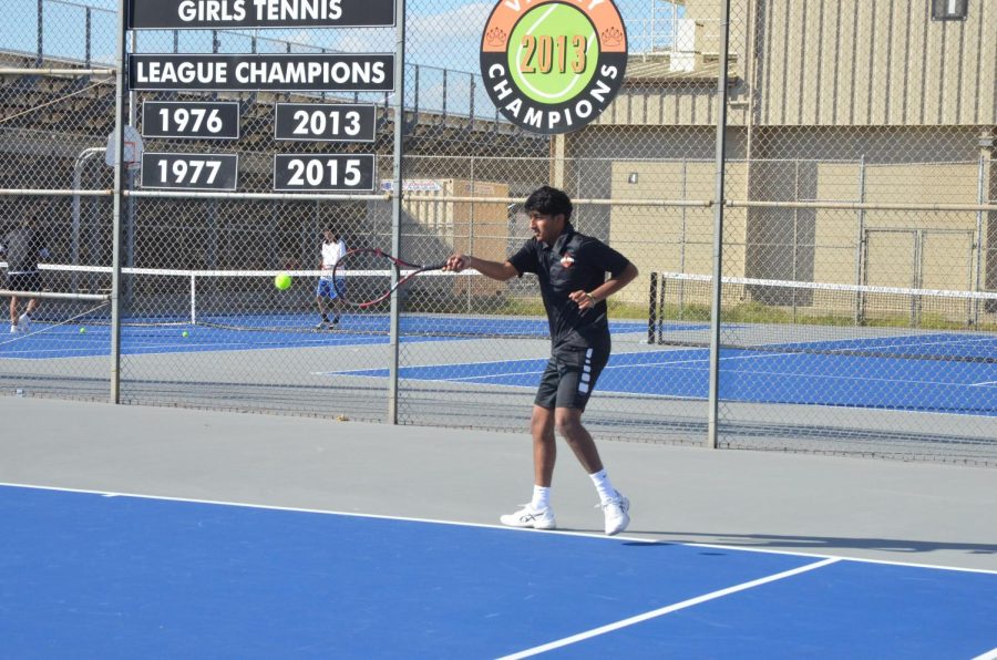 Selma High Boys Tennis: Serving it Up!